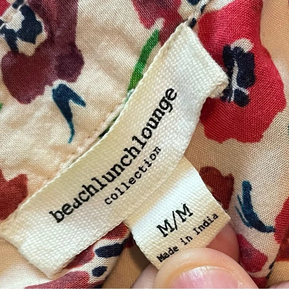 Beachlunchlounge Floral Button Down Short Sleeve Cuffed Blouse Shirt Medium EUC - Picture 2 of 10